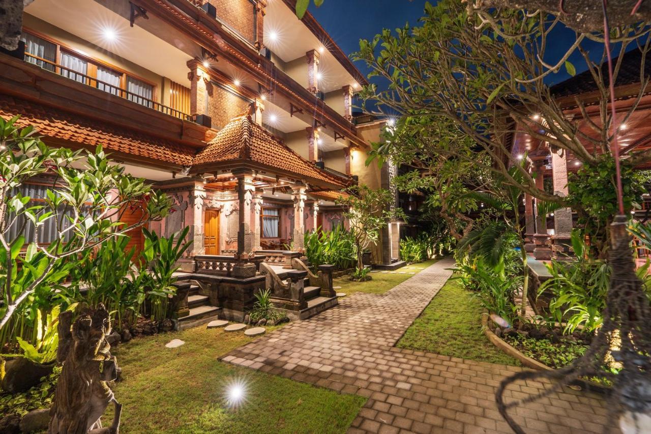 苏卡海滩酒店 庫塔 外观 照片